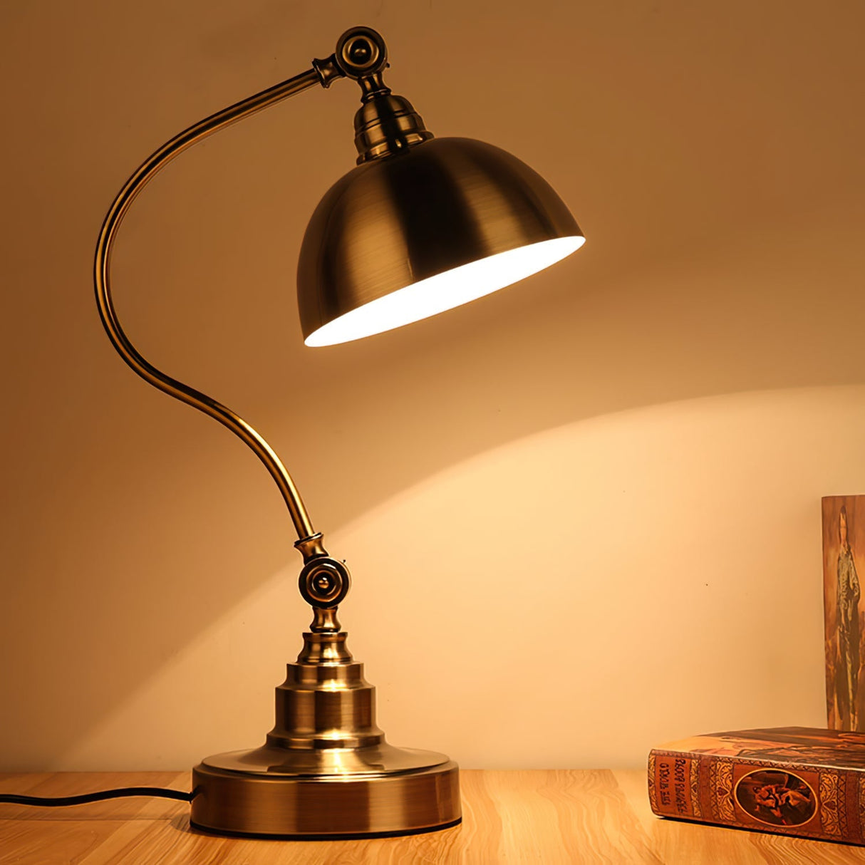 Brass Table Lamp Adjustable Dome Shade Design - Product detail 8