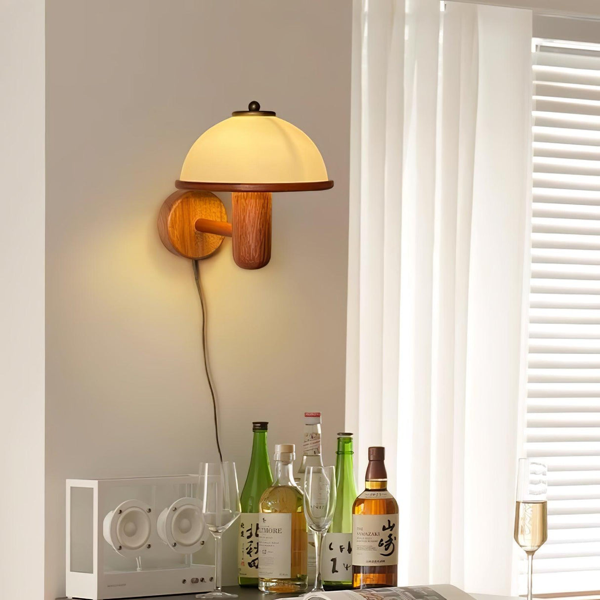 Modern Wood Wall Lamp Oak Dome Shade Design - Product detail 4