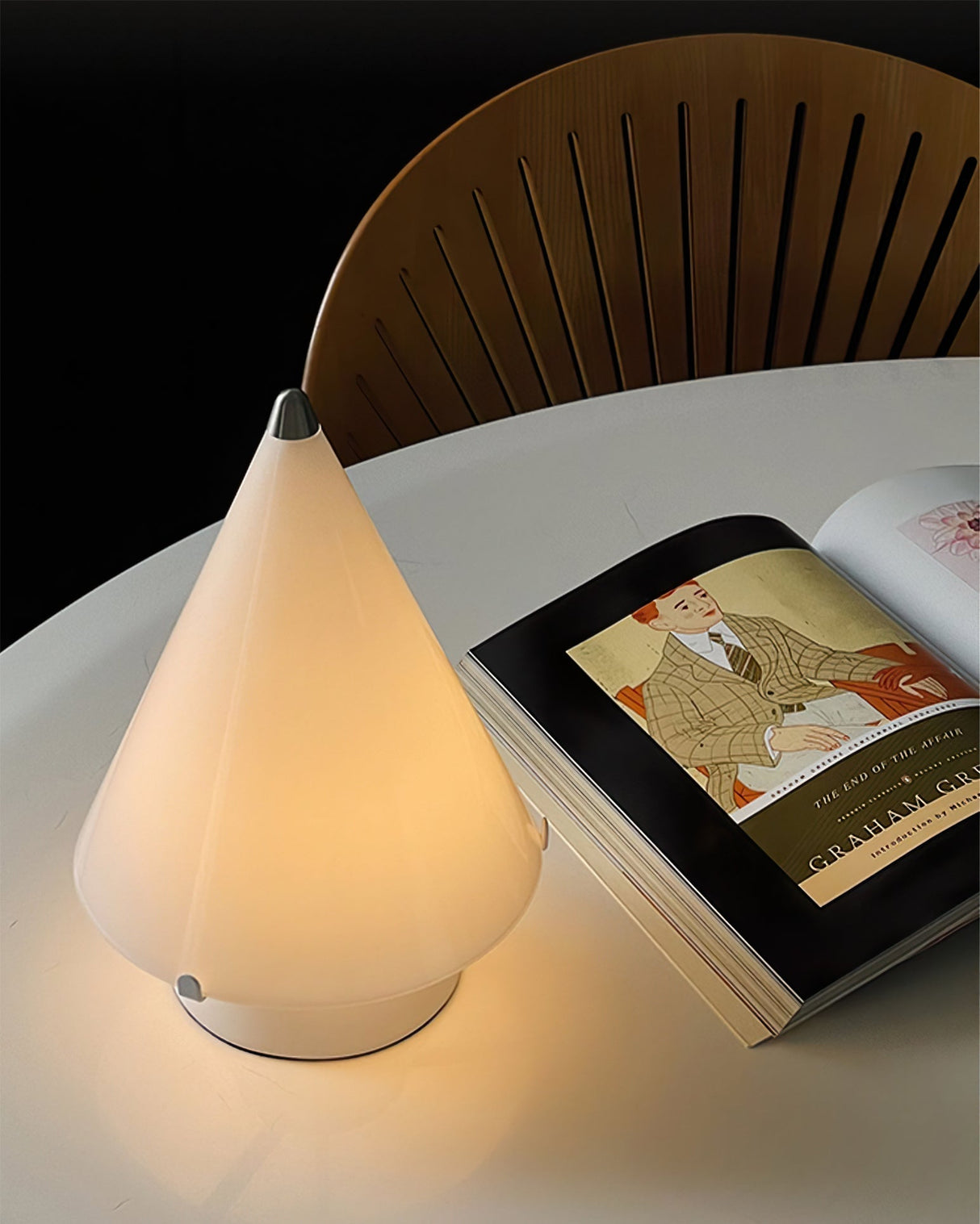 Modern Table Lamp Conical Glass Shade Design - Product detail 8