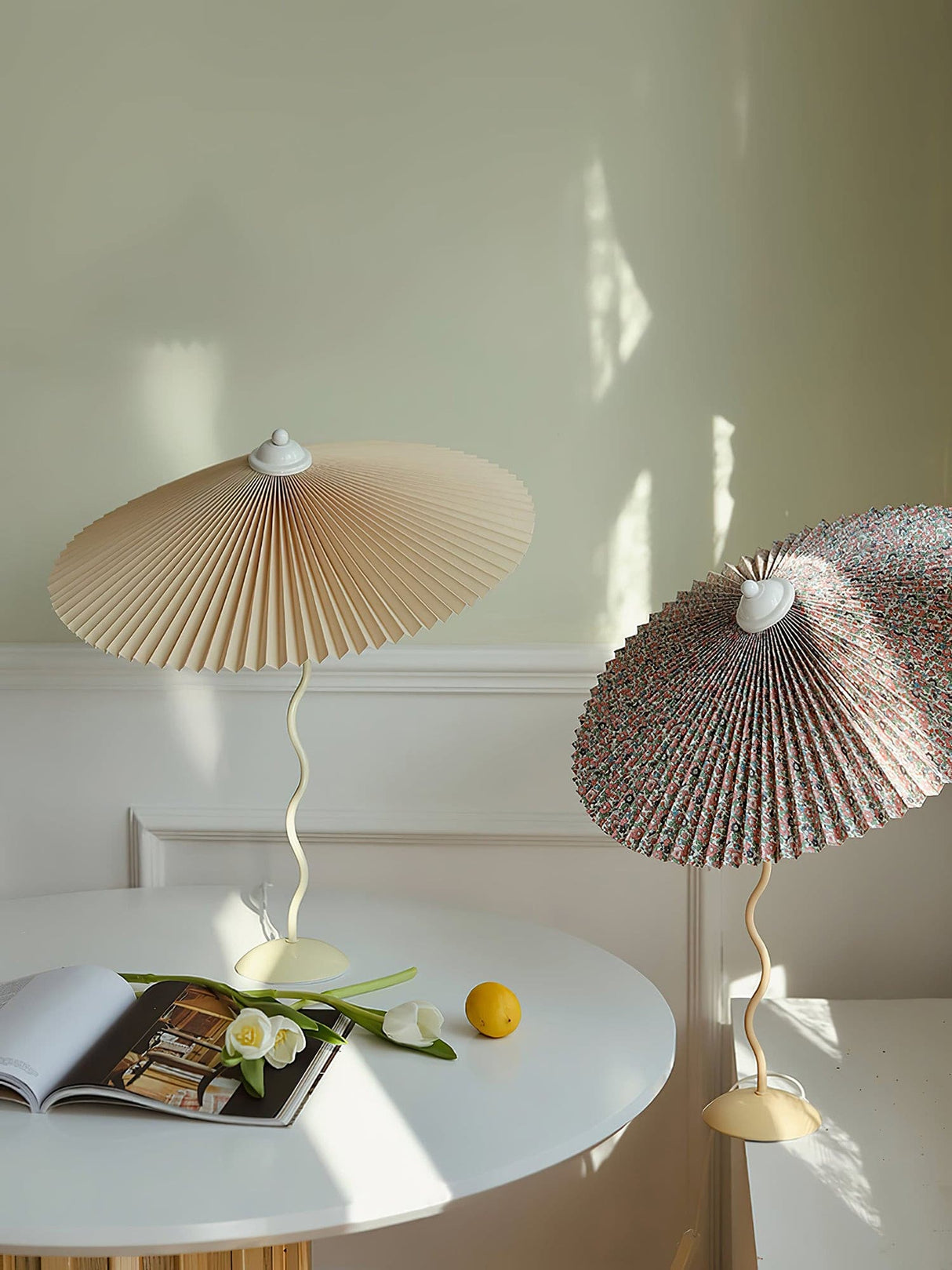 Modern Pleated Table Lamp Textured Shade Design - Product detail 16