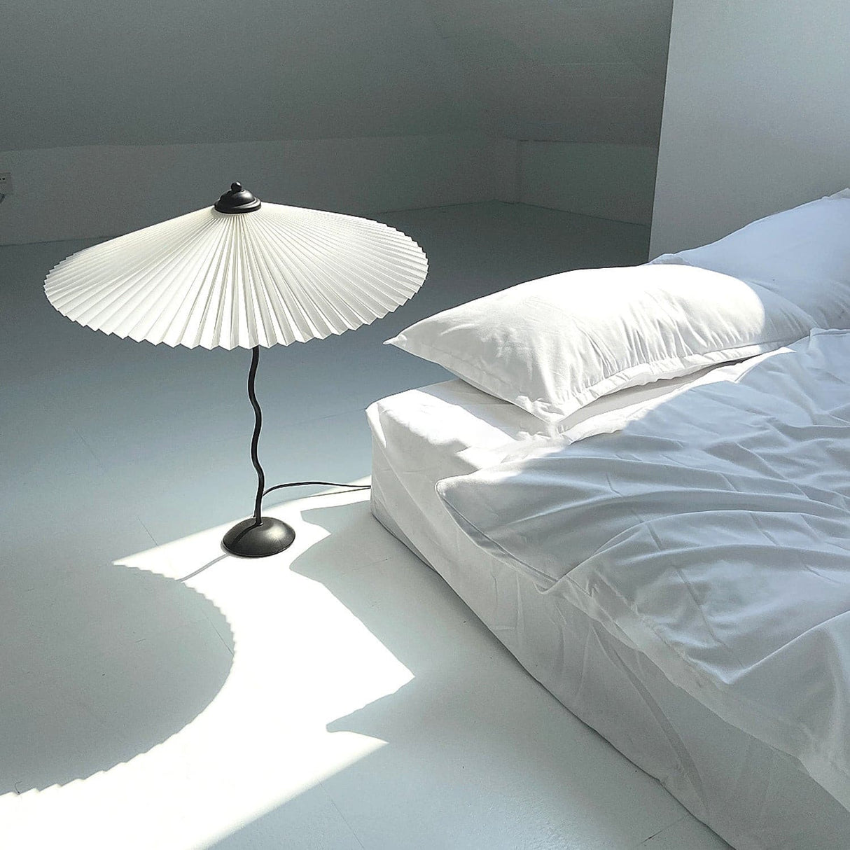 Modern Pleated Table Lamp Textured Shade Design - Product detail 24