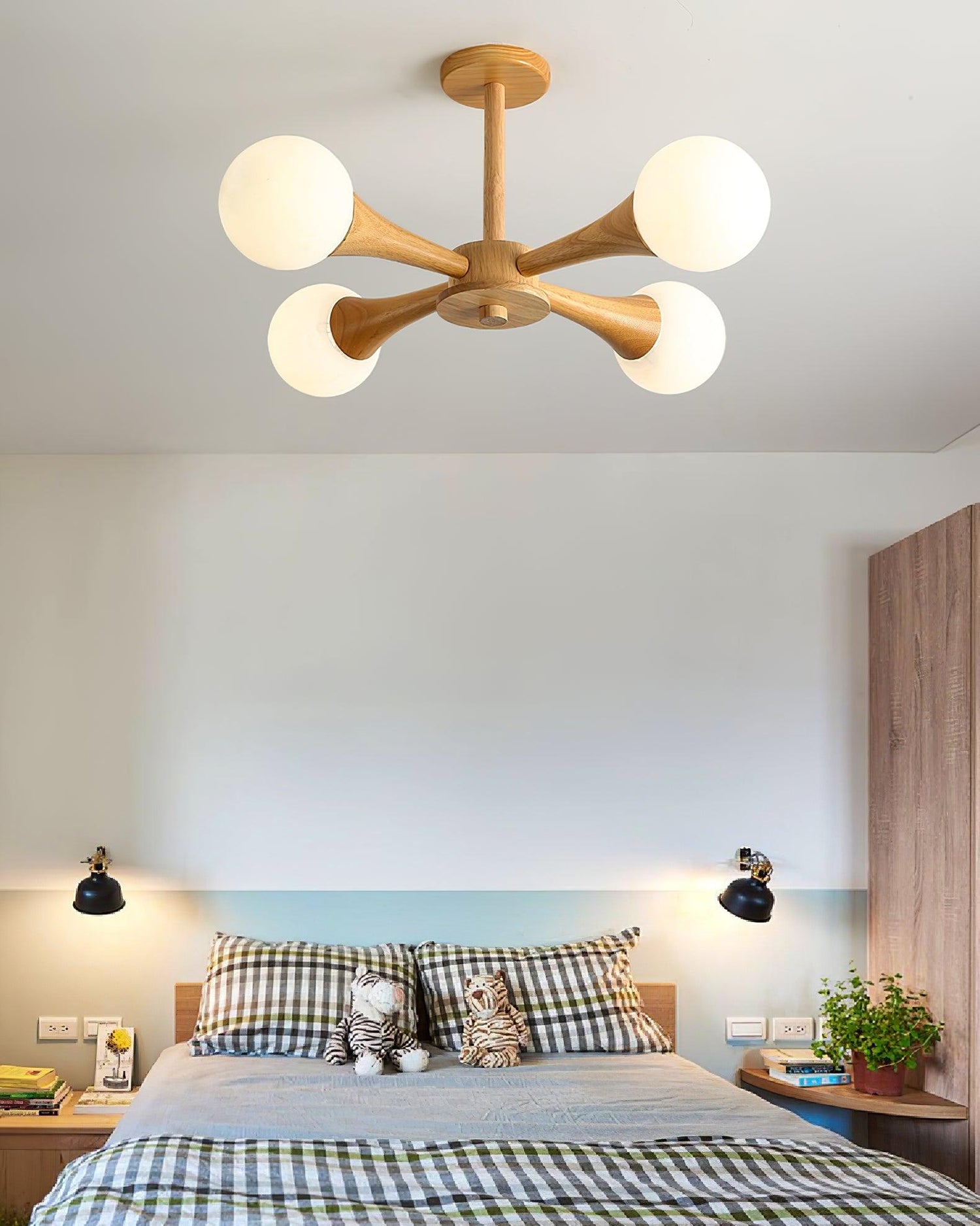 Modern Wooden Ceiling Light  Triple Globe Glass Shades - Product detail 11