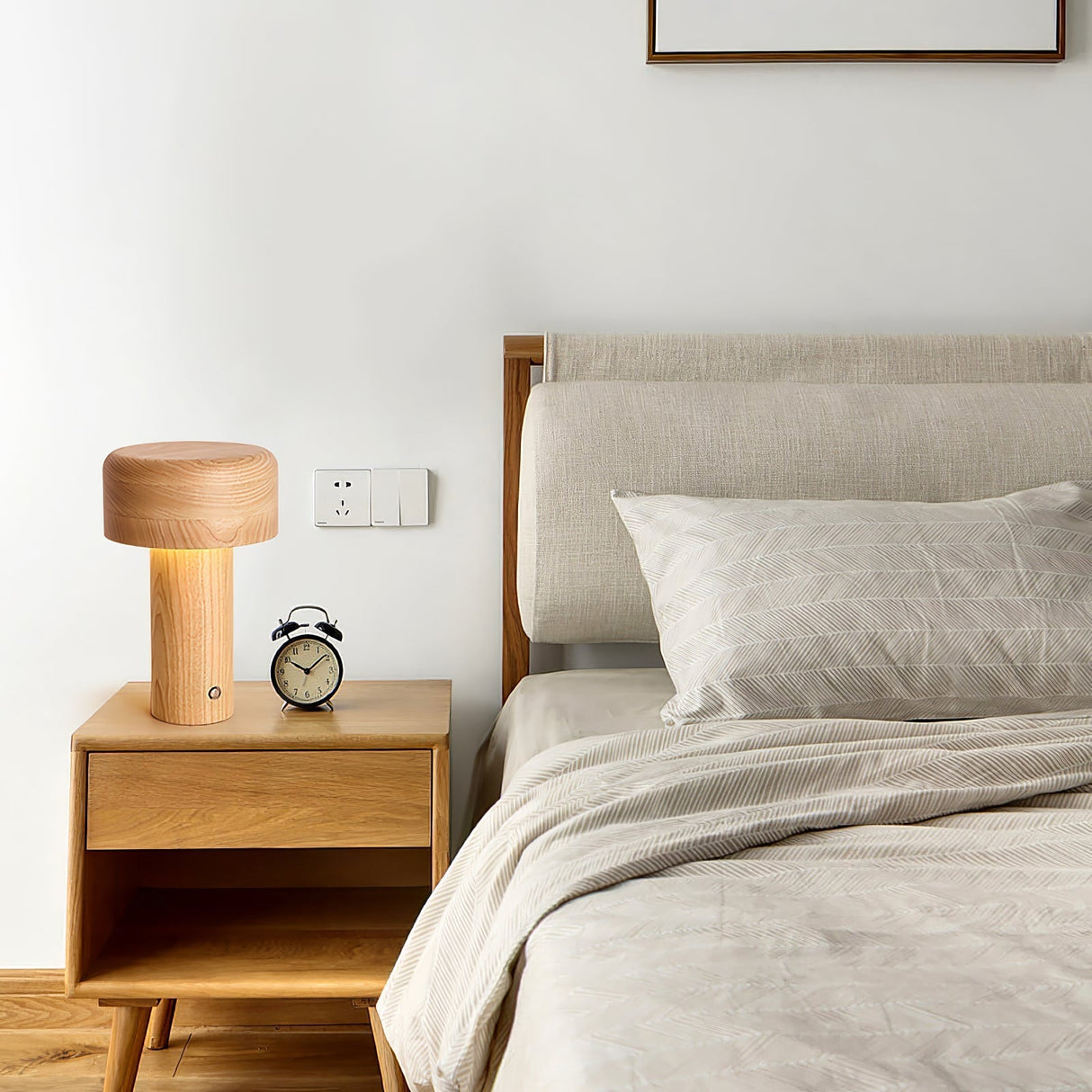 Modern Wooden Table Lamp Natural Ash Mushroom Design - Product detail 6