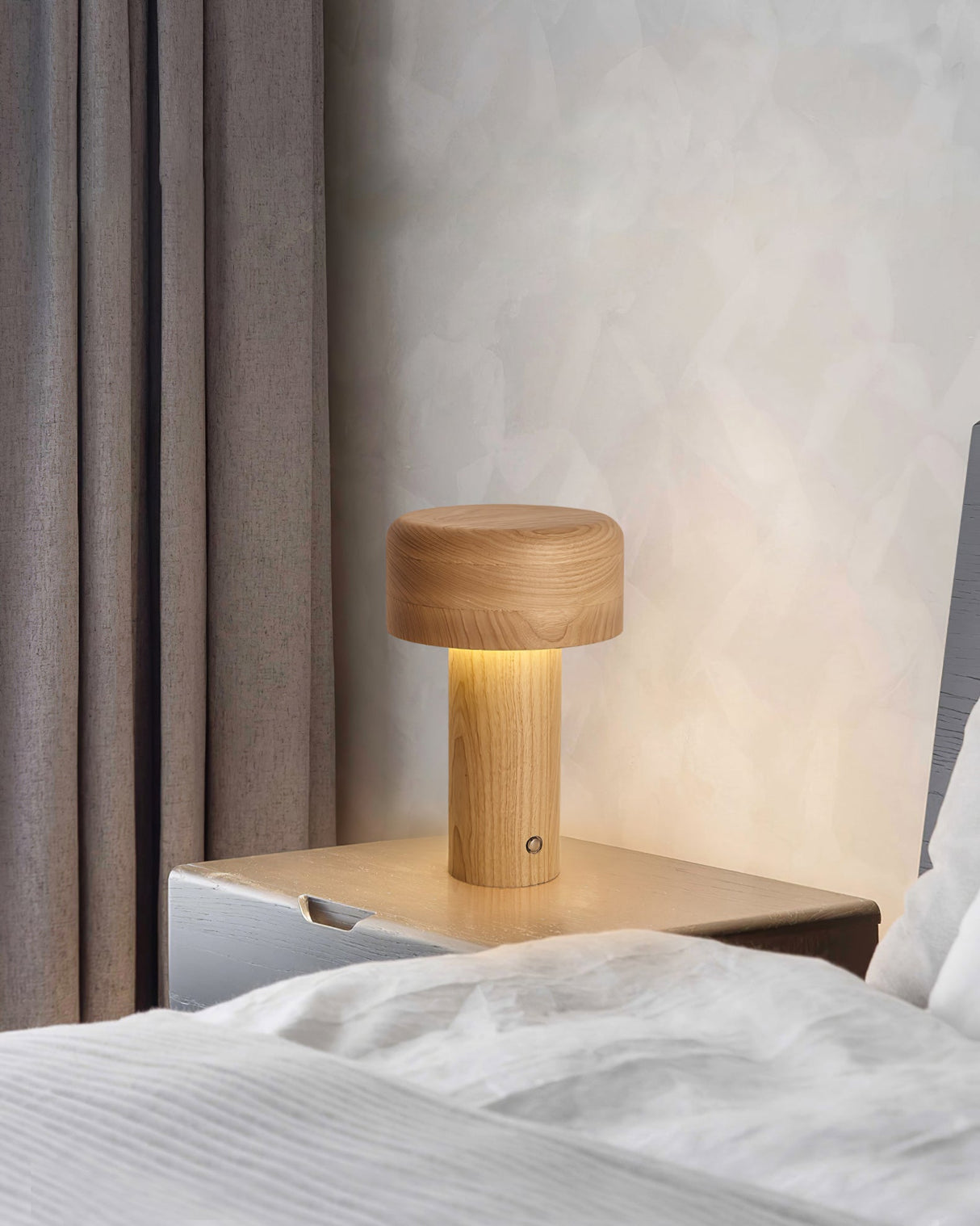 Modern Wooden Table Lamp Natural Ash Mushroom Design - Product detail 14