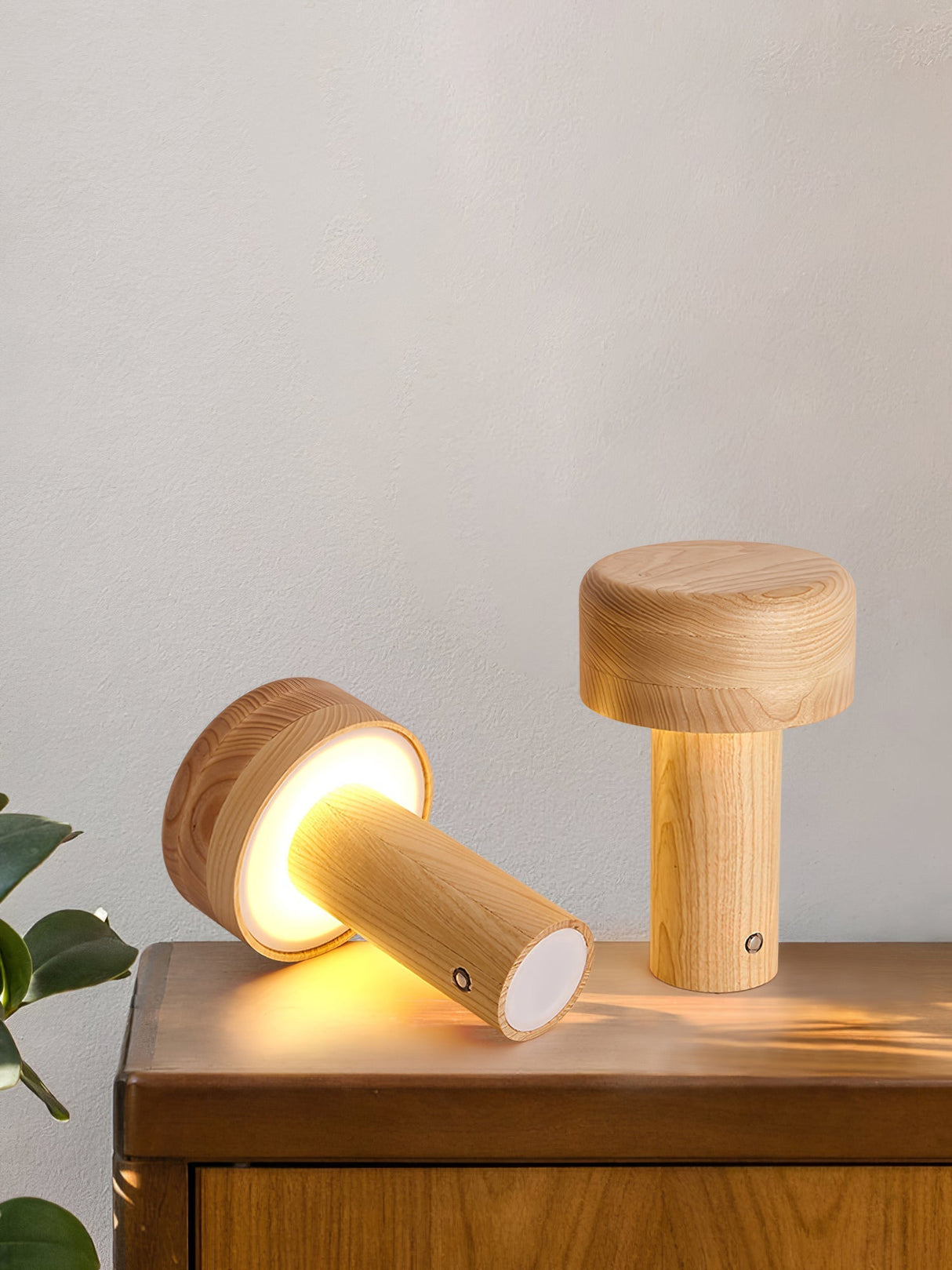Modern Wooden Table Lamp Natural Ash Mushroom Design - Product detail 13