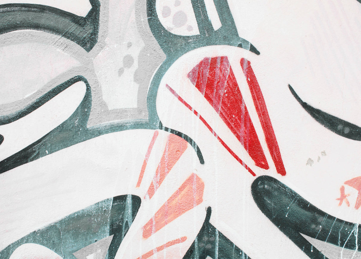 Design file showing full abstract pattern with red and green geometric elements