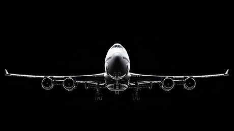 Black and white airplane wallpaper design file showing detailed aviation pattern