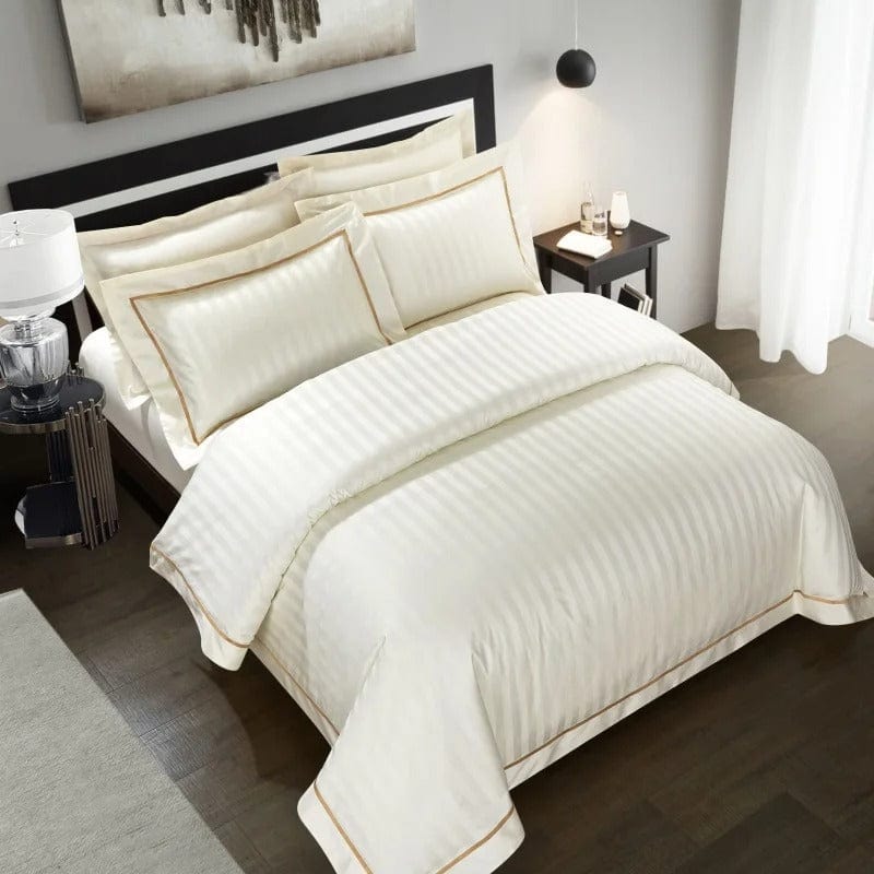 Luxury Egyptian Cotton Bedding  Premium White Duvet Set - Detailed view