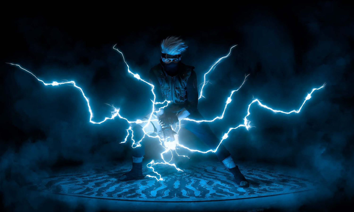 Design file showing detailed electric storm pattern with vivid blue lightning streaks