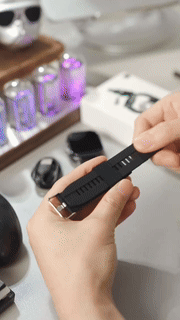 Smart Fitness Watch  2-in-1 AMOLED With Wireless Earbuds - Detailed view