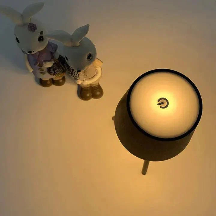 Modern Tripod Table Lamp Matte Black Metal Design - Product detail 6