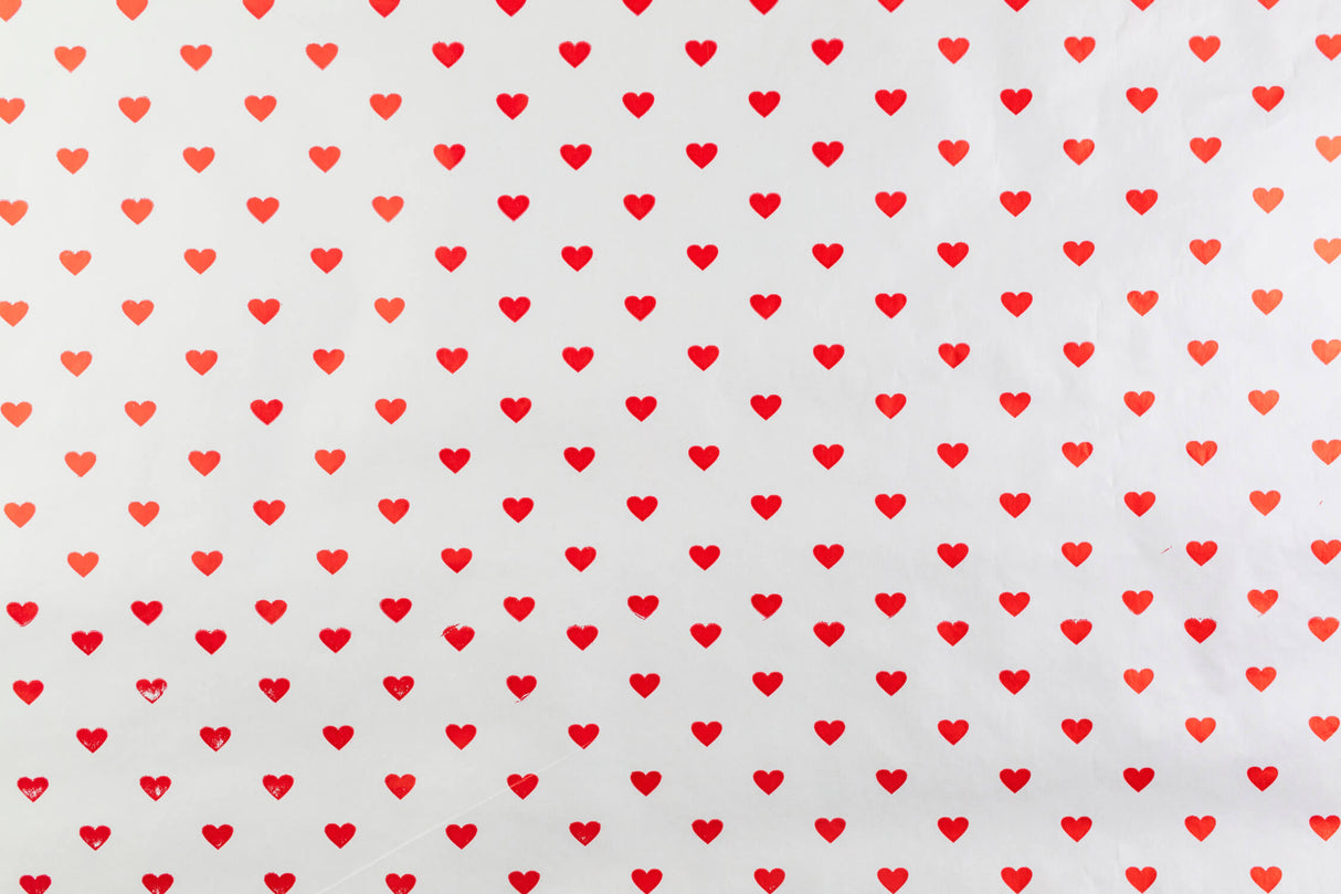 Design file showing red heart pattern on grey background wallpaper