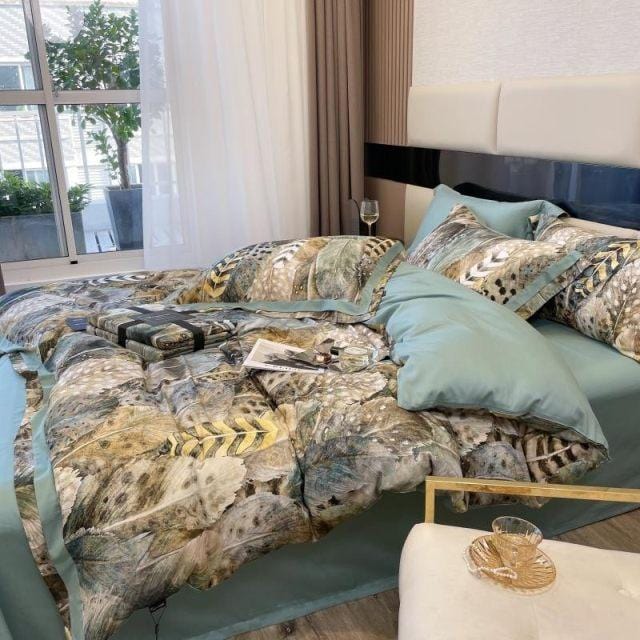 Luxury Egyptian Cotton Duvet Set  Feather Print Design With Blue Trim - Product detail 5