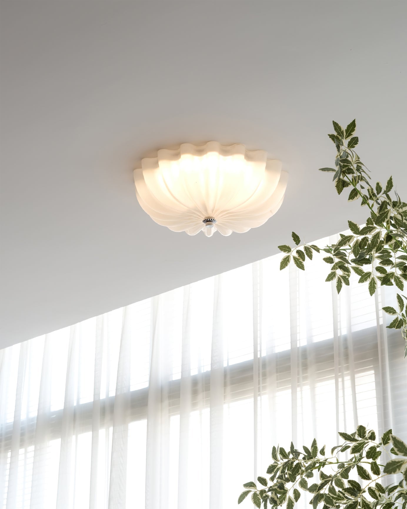 Art Deco Ceiling Light  Shell Glass Design - Product detail 12
