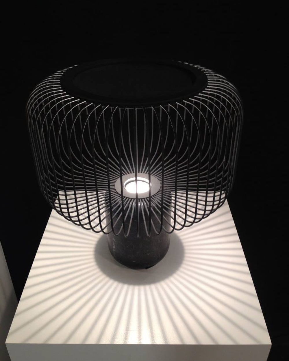 Modern Table Lamp Black Marble Base with Wire Cage Shade - Product detail 12