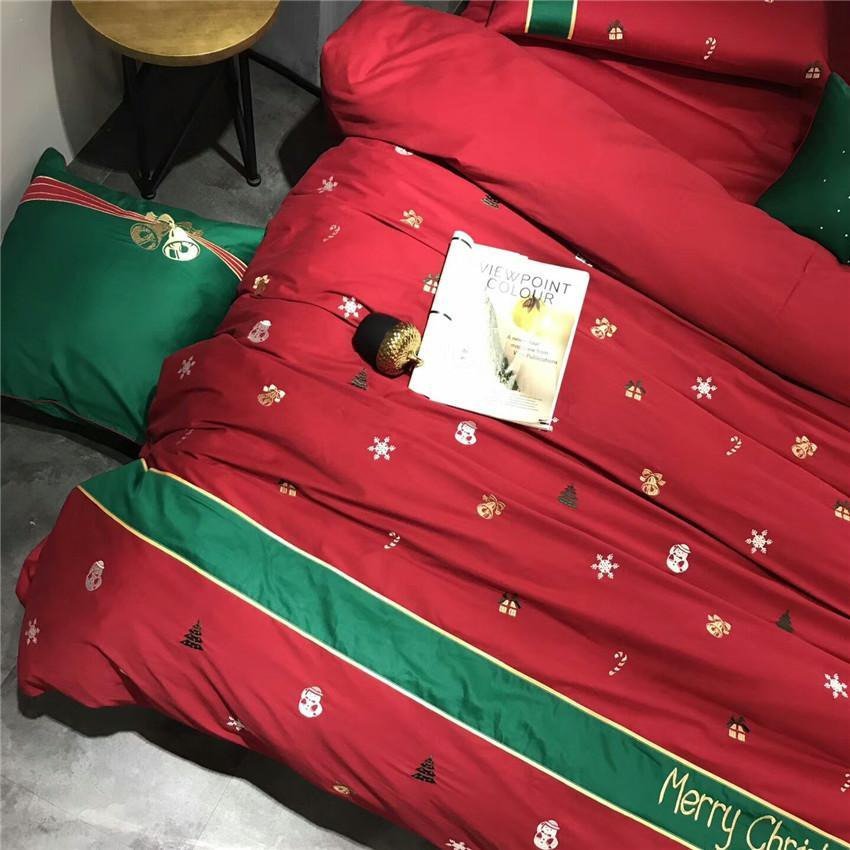 Christmas Cotton Duvet Cover Set  Festive Red Holiday Pattern - Product example