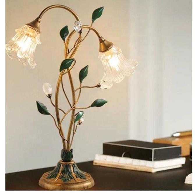 Floral Table Lamp French Glass Petal Design - Product detail 6