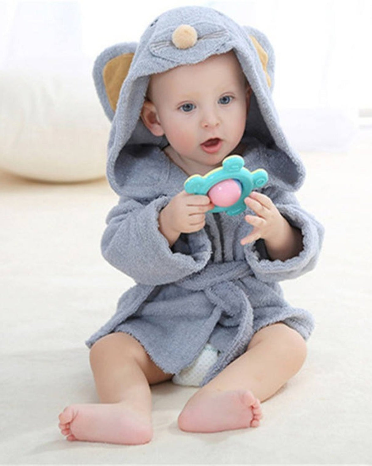 Baby Mouse Bathrobe Soft Cotton Terry Hooded Design - Detailed view