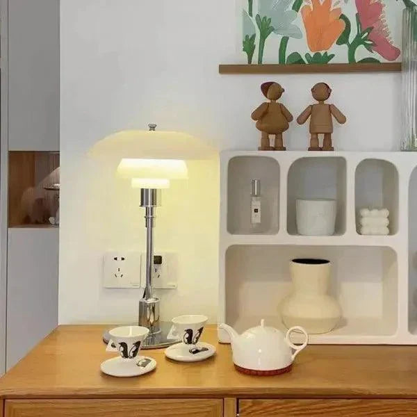 Modern Table Lamp Three-Tier Glass Shade Design - Product detail 4