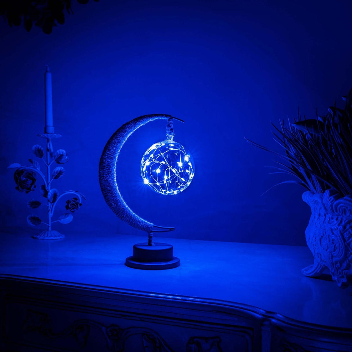 Crescent Moon Table Lamp Glass Globe LED Display - Product detail 20