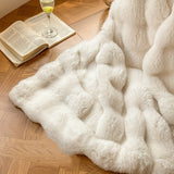 Bubble Fleece Throw Blanket  Premium Faux Rabbit Fur Design - Product detail 4