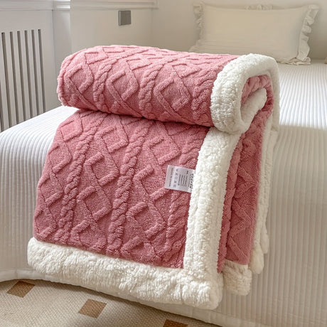 Quilted Fleece Blanket  Reversible Gray Sherpa Throw - Product detail 17