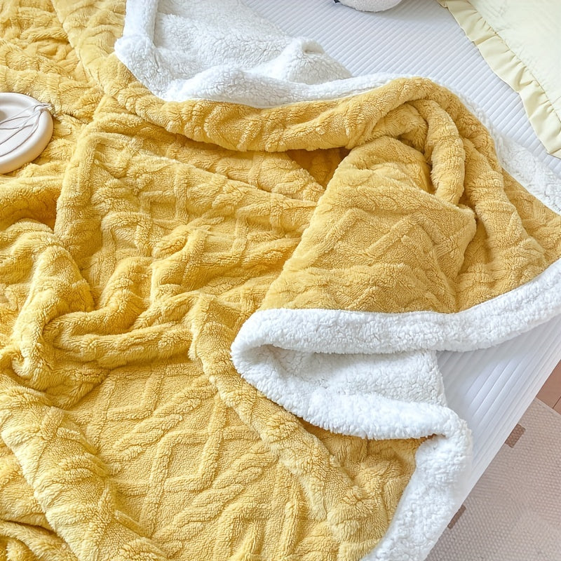 Quilted Fleece Blanket  Reversible Gray Sherpa Throw - Product detail 9