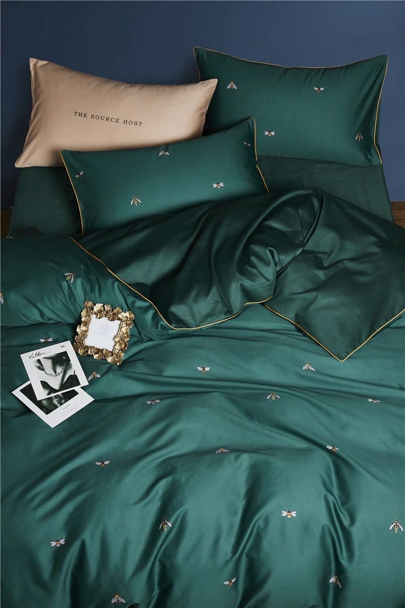 Luxury Egyptian Cotton Bedding  Forest Green With Embroidered Motifs - Detailed view