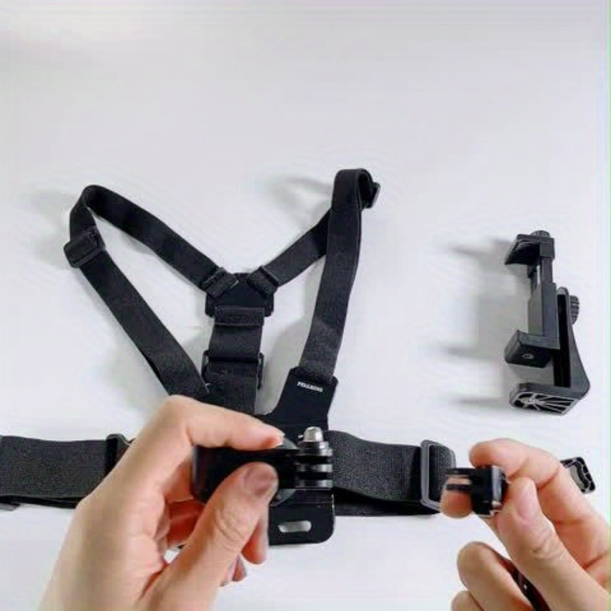 Phone Chest Mount Harness  Adjustable POV Camera Strap System - Product detail 4