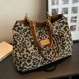 Leopard Print Shoulder Bag  Chain Strap Faux Leather Design - Product example