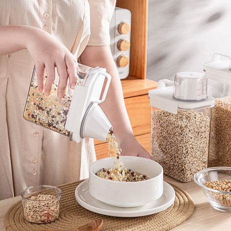 Airtight Food Storage Container  Built-in Measuring Cup - Product showcase