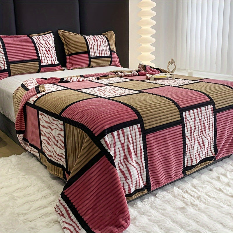 Geometric Flannel Blanket  Teal Beige Checkered Pattern - Product detail 13