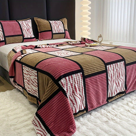 Geometric Flannel Blanket  Teal Beige Checkered Pattern - Product detail 13