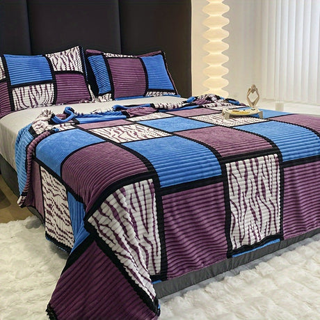Geometric Flannel Blanket  Teal Beige Checkered Pattern - Product detail 12