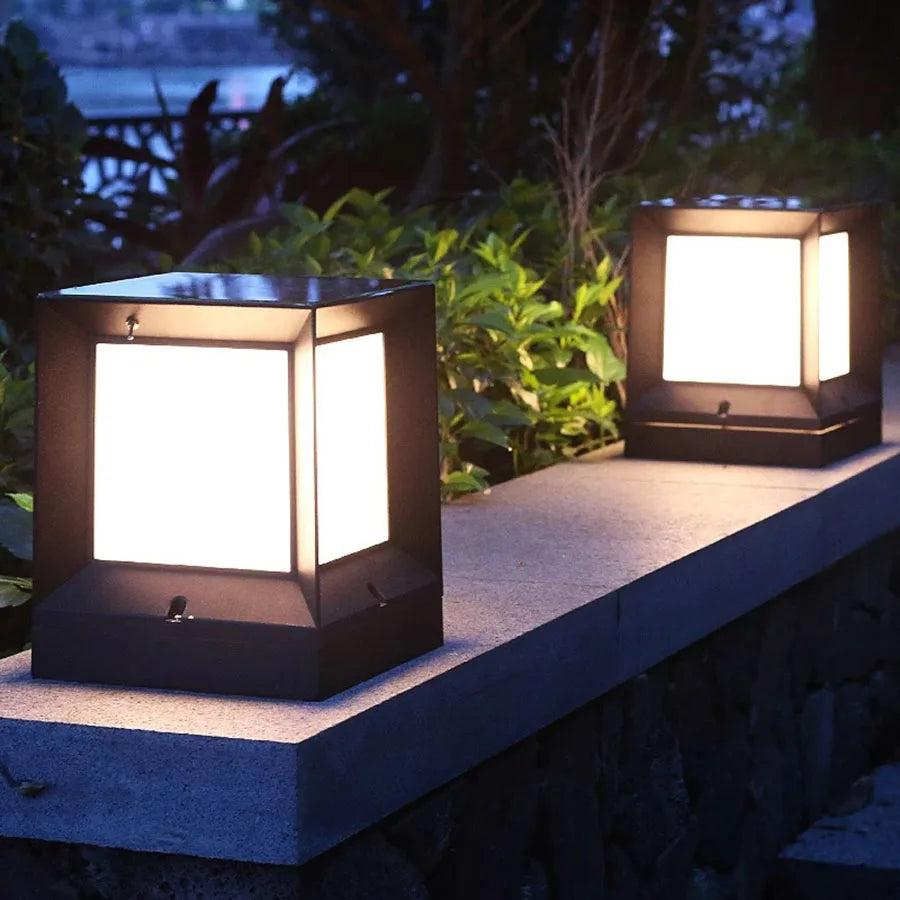 Modern Cube Outdoor Light  Aluminum Garden Pillar Lamp - Detailed view