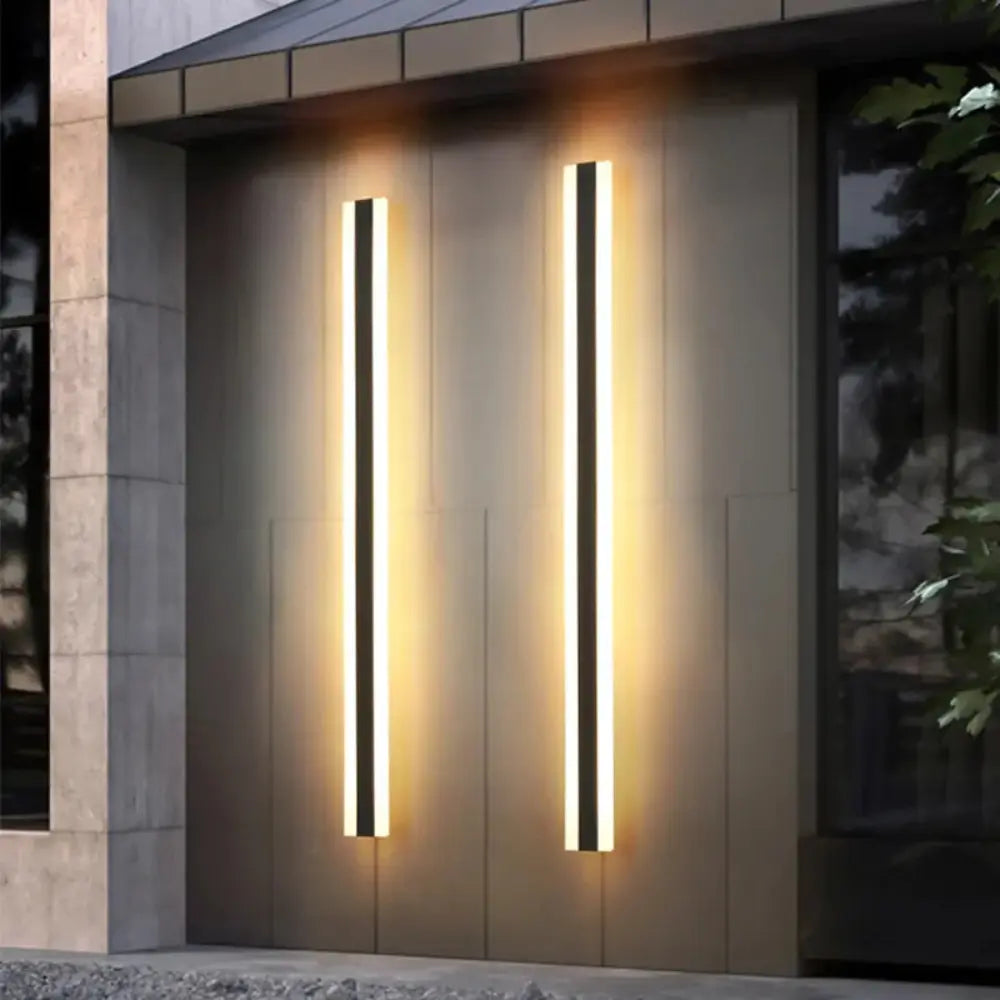 Modern Outdoor Wall Light  Black LED Weather-Resistant Design - Detailed view