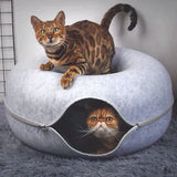 Round Pet Bed  Plush Donut Design With Anti-Slip Base - Detailed view