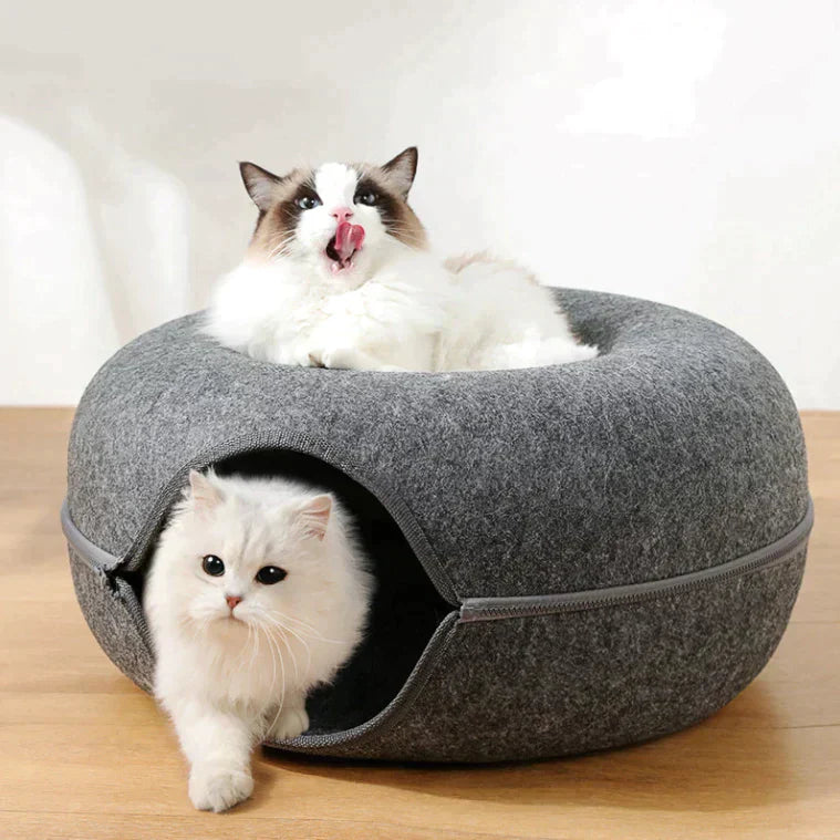 Round Pet Bed  Plush Donut Design With Anti-Slip Base - Product example