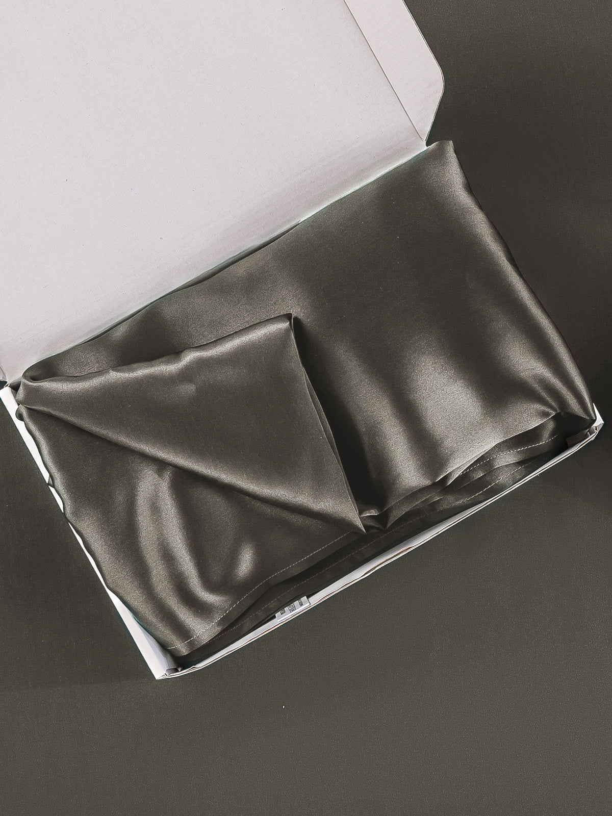 Mulberry Silk Pillowcase  22 Momme Premium Fabric With Envelope Closure - Product detail 13