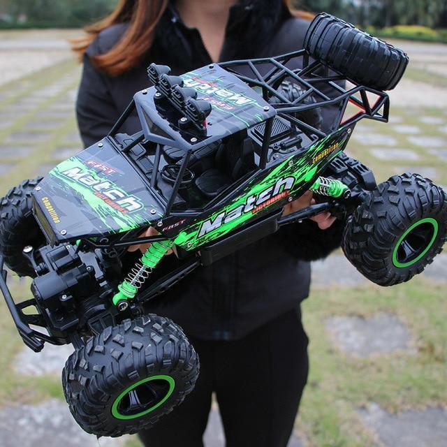 Remote Control Monster Truck  4x4 Off-Road RC Vehicle with All-Terrain Tires - Product detail 7