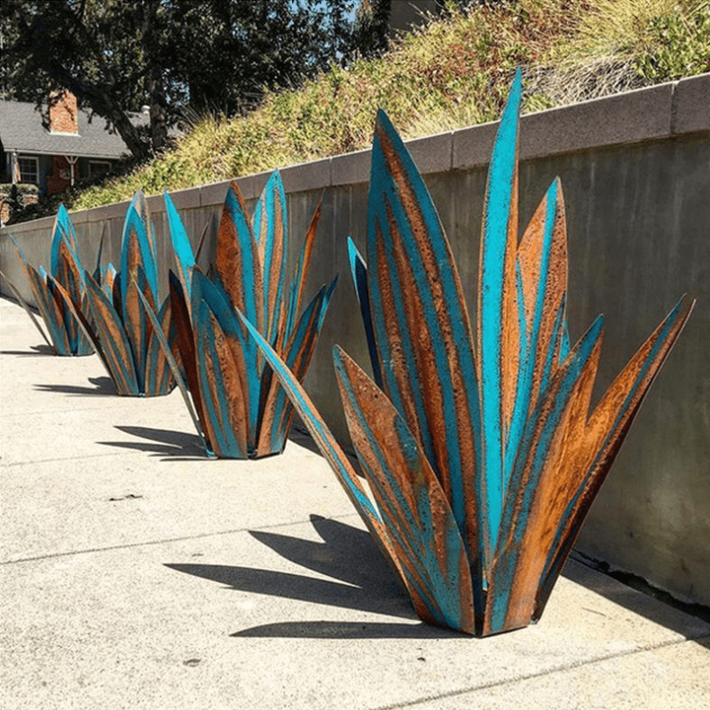 Metal Agave Garden Light  Turquoise Copper Outdoor Sculpture - Product detail 6