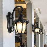 Victorian Outdoor Wall Light  Cast Iron Lantern Design - Product detail 6