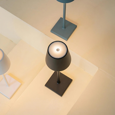Modern Table Lamp  Brushed Gold Metal Design - Product detail 6