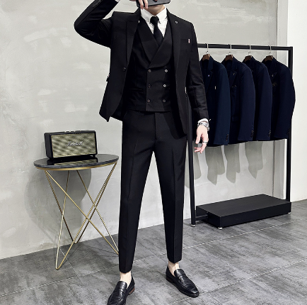 Classic Three Piece Suit  Slim Fit Tailored Design - Product detail 6