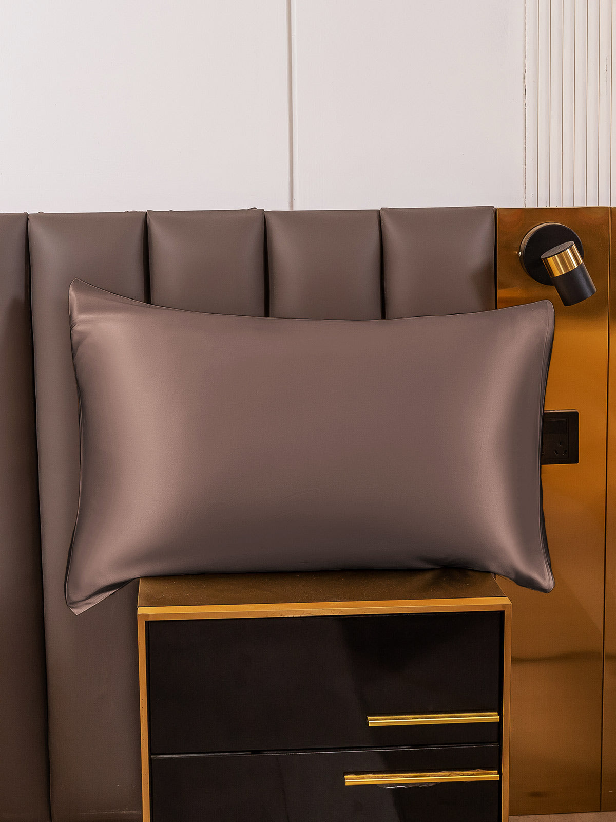 Mulberry Silk Pillowcase  Premium 19-Momme With Envelope Closure - Product detail 17