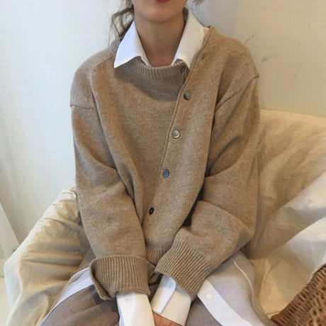 Cashmere Knit Cardigan  Asymmetric Button Design - Product detail 6