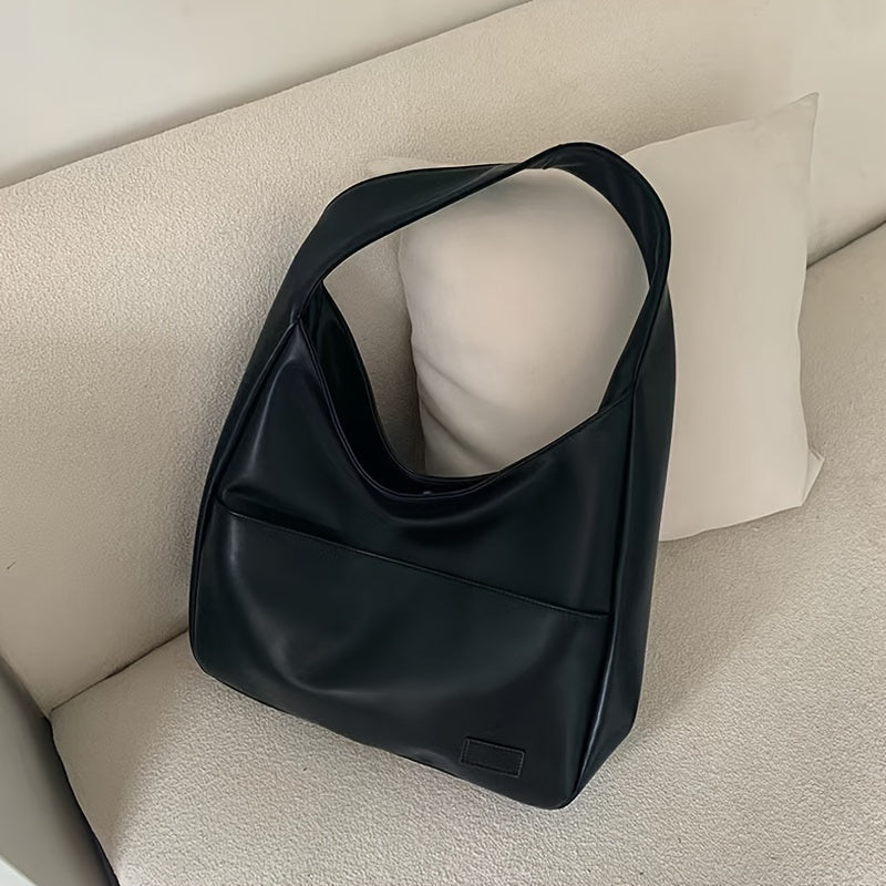 Premium Leather Hobo Bag  Classic Black Minimalist Design - Detailed view