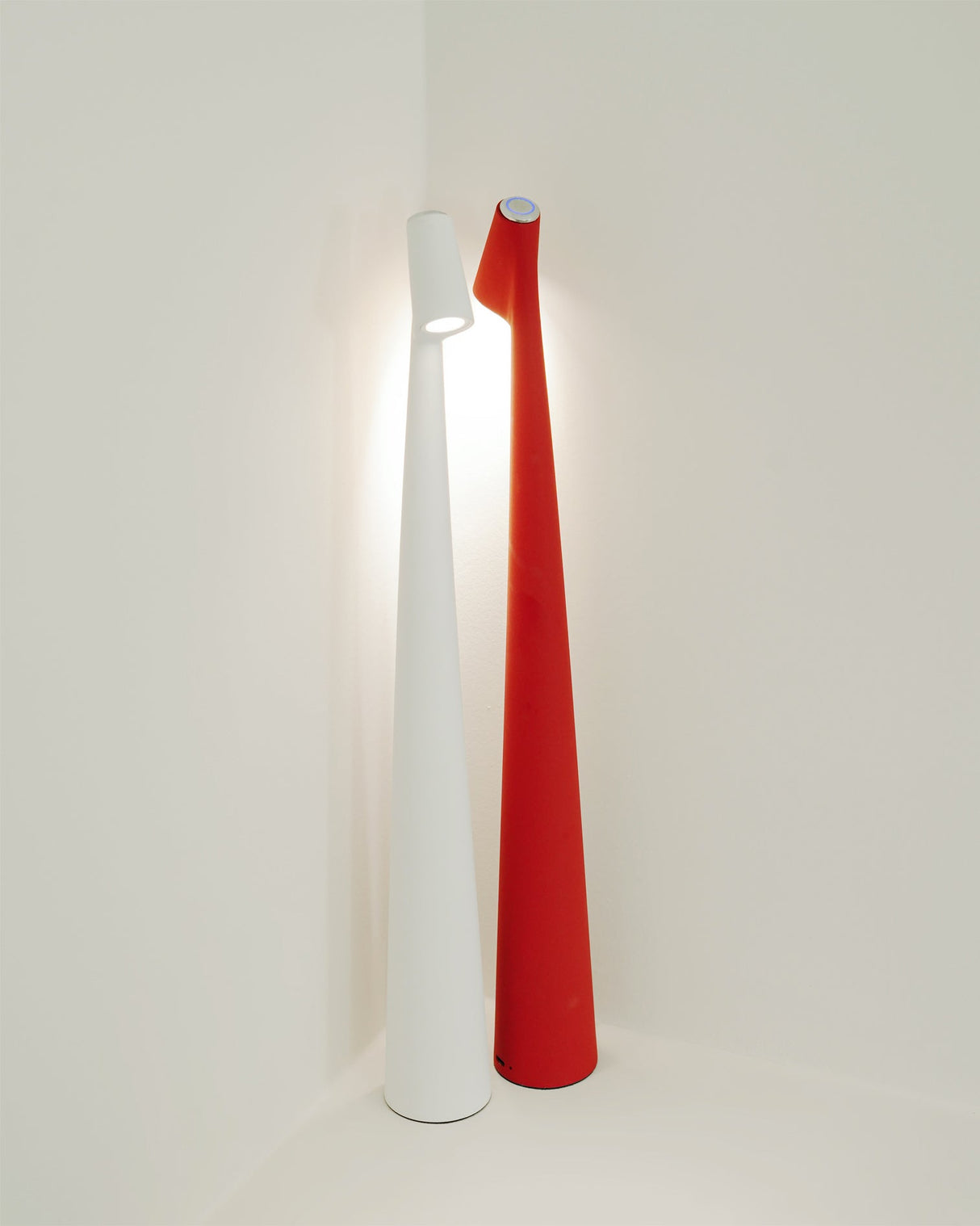 Modern LED Desk Lamp  Touch Control Rechargeable Design - Product detail 25