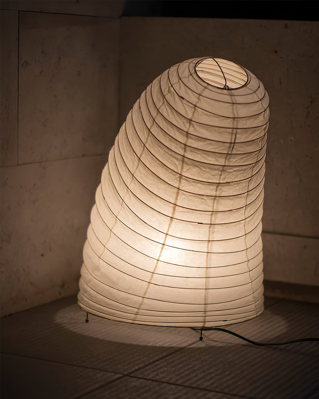 Japanese Paper Table Lamp  Organic Sculptural Design - Product detail 4