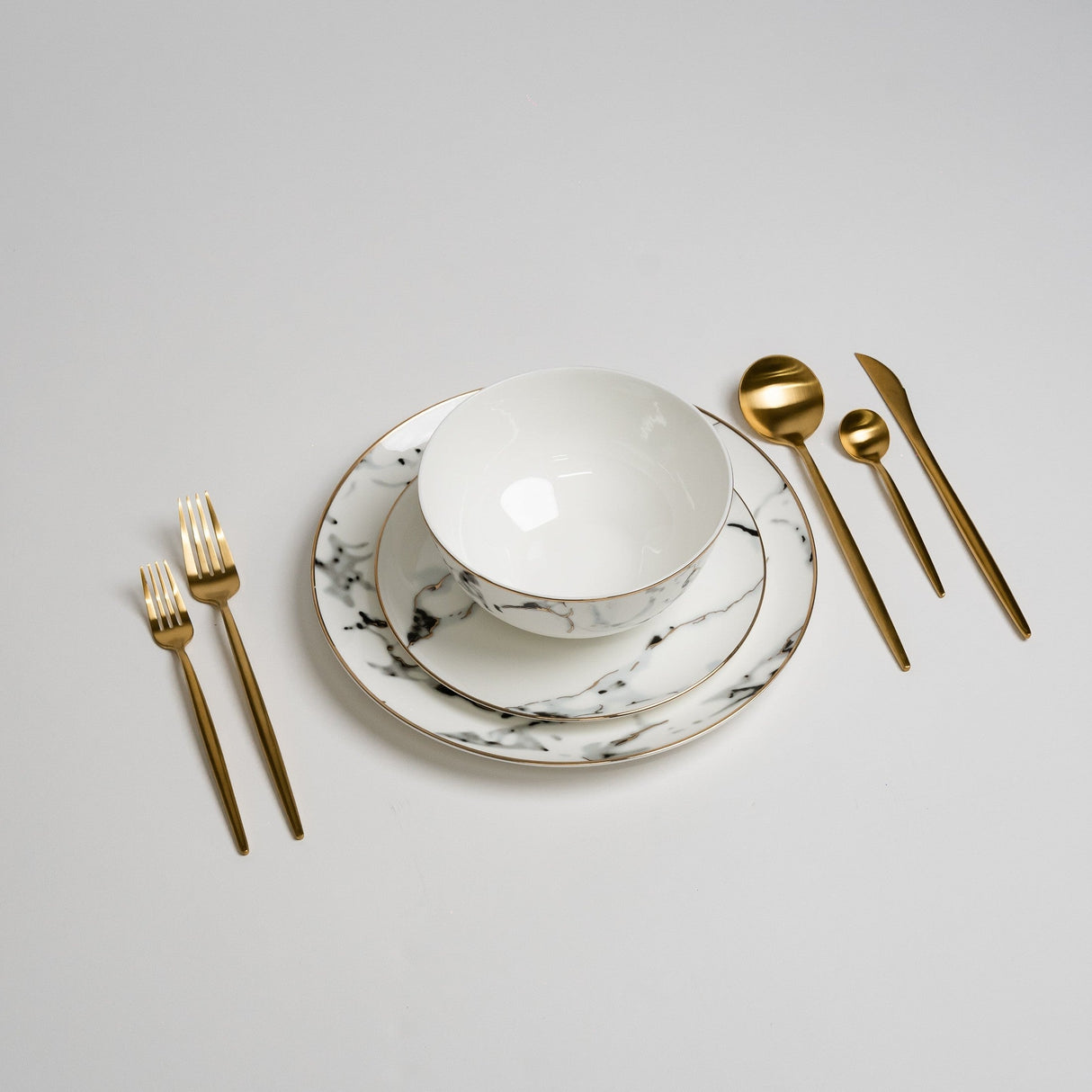 Marble Dining Plate  White Stone Gold Rim Design - Product detail 7